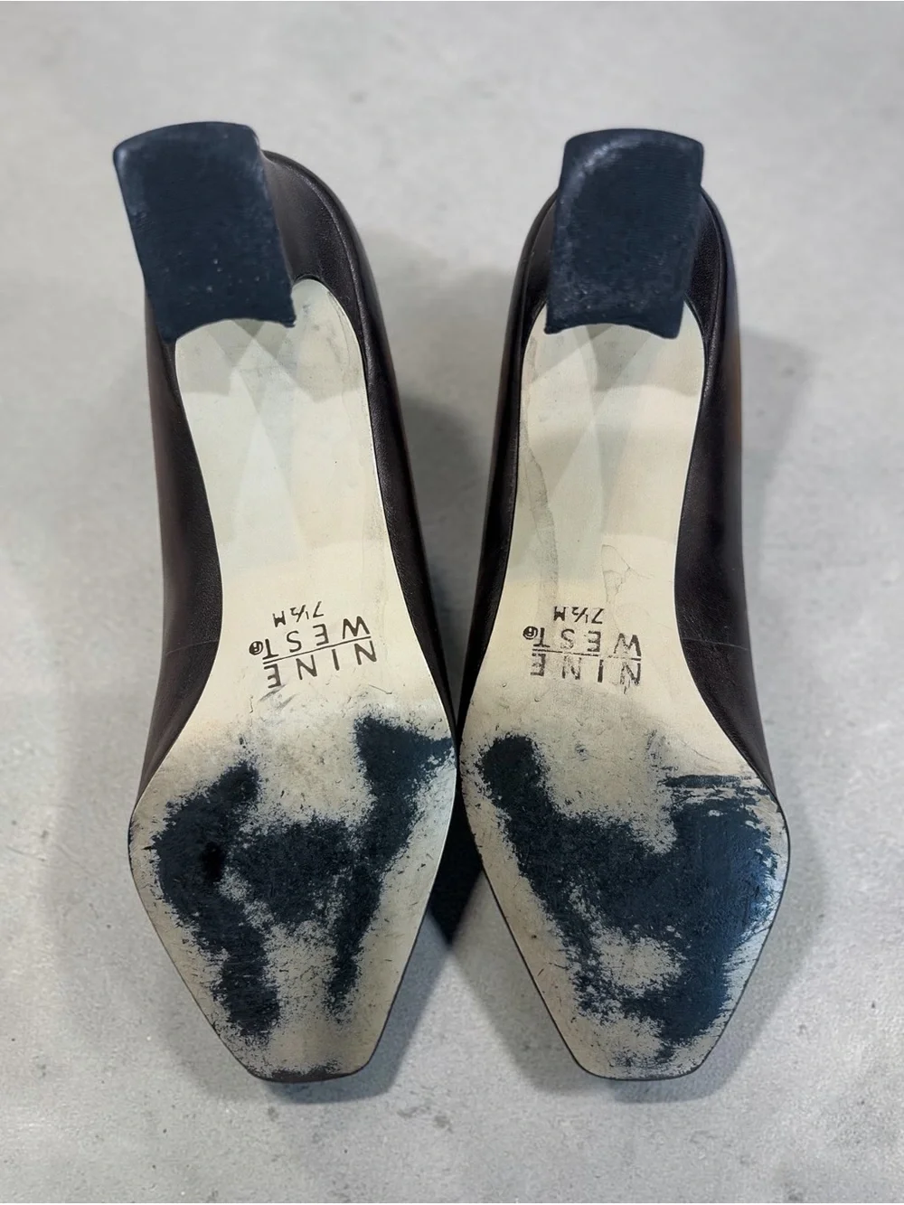 VTG Nine West Dark Brown Leather Square-Toe Pumps 3”